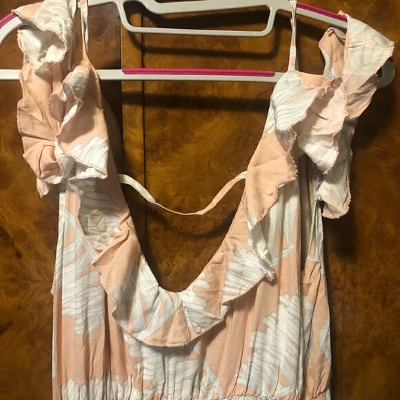 Tropical flirty wrap dress - Picture 6 of 6